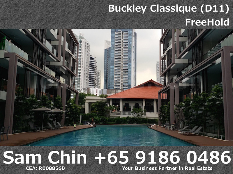 Buckley Classique – Facilities – Lap Pool Facing ClubHouse – 2