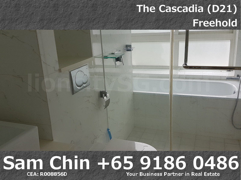 The Cascadia – S50 – 4 Bedroom – Master Bathroom
