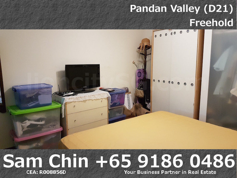 Pandan Valley – 2+Study – Bedroom 2