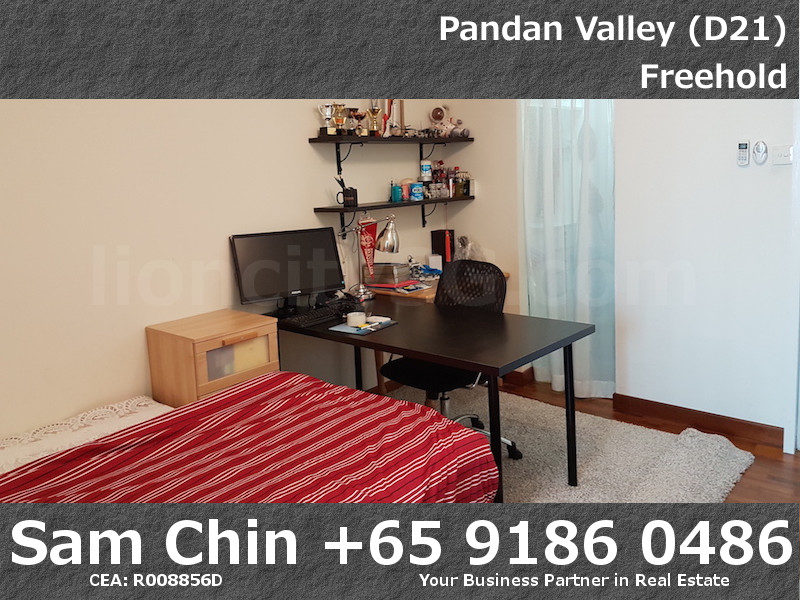 Pandan Valley – 2+Study – Master Bedroom – 2